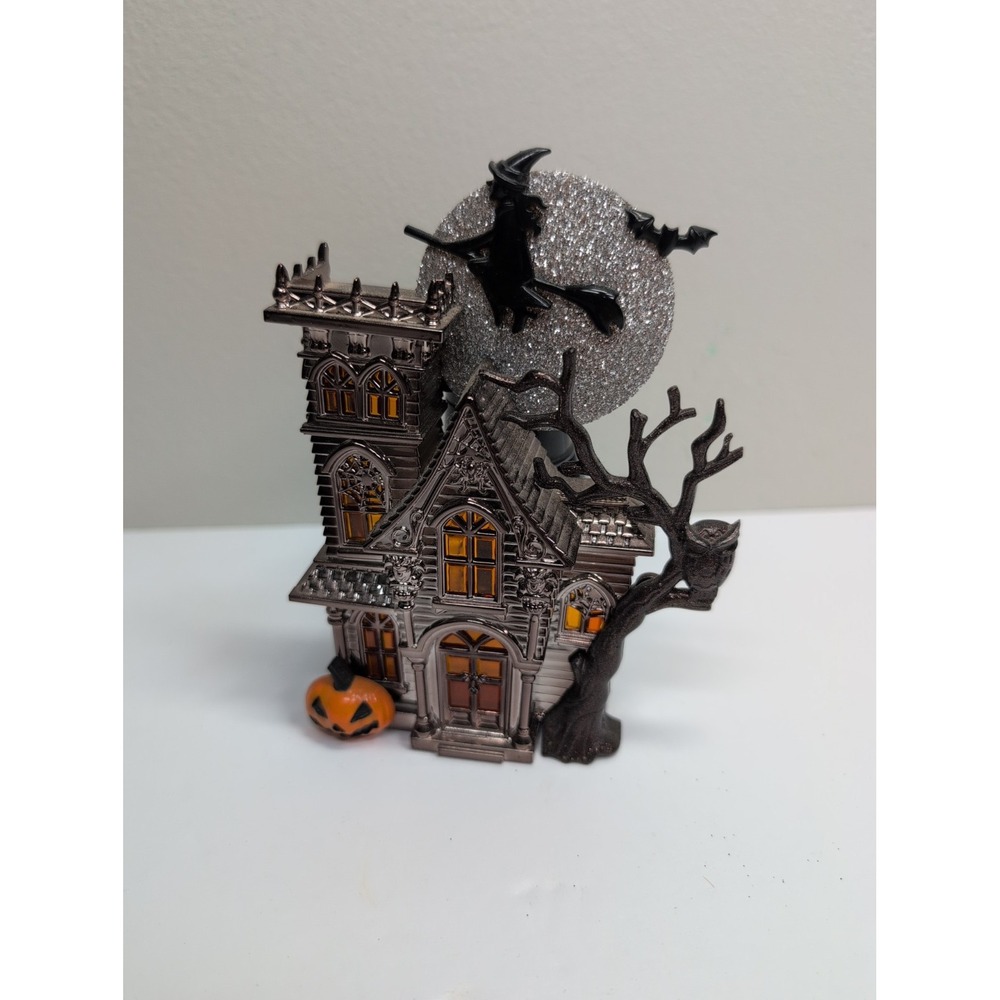 Bath & Body Works Halloween Haunted House Witch Wallflower Plug-in Rare 2018